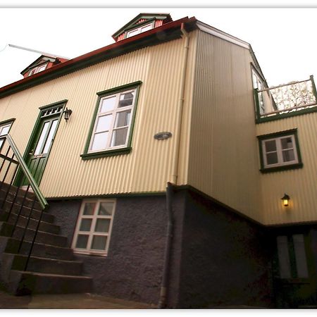Grettir Guesthouse Reykjavík Esterno foto