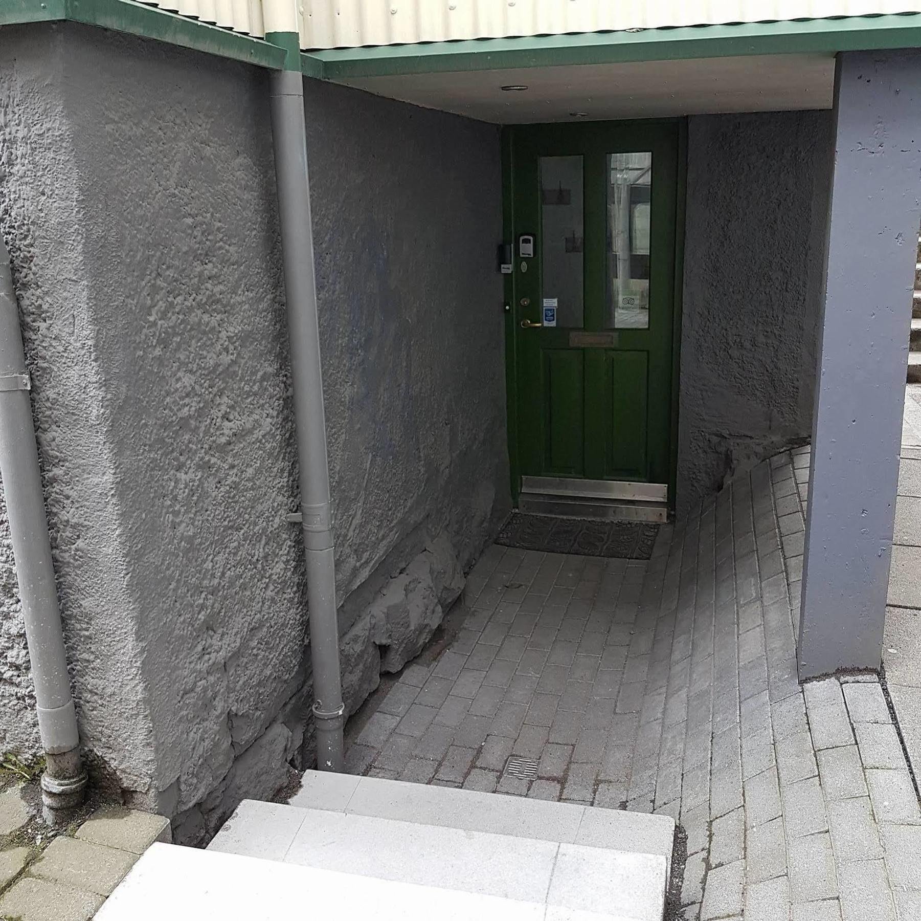 Grettir Guesthouse Reykjavík Esterno foto